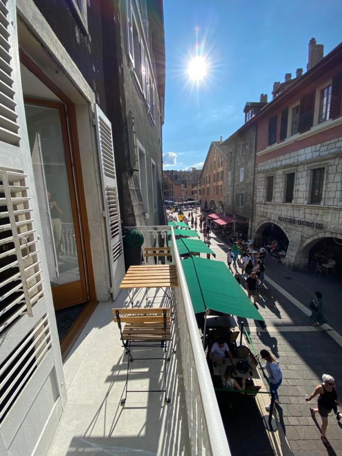 Le Balcon De La Vieille Ville Annecy Exterior foto